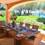 Villa Sycorax, Waterfront With Private Jetty And Buoy