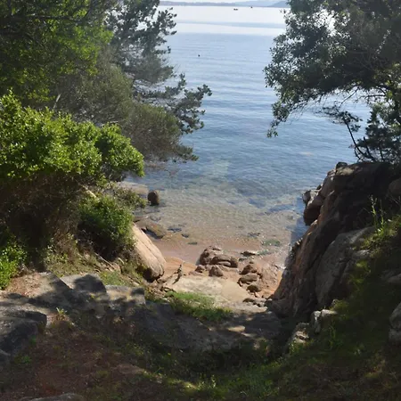 Sycorax, Waterfront With Private Jetty And Buoy Villa