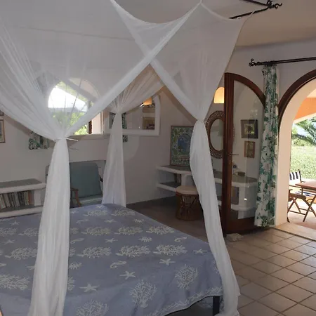 Sycorax, Waterfront With Private Jetty And Buoy