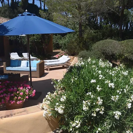 Villa Sycorax, Waterfront With Private Jetty And Buoy *