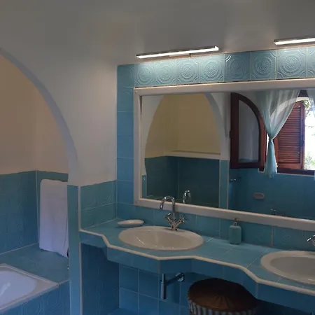 Sycorax, Waterfront With Private Jetty And Buoy *