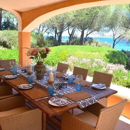 Villa Sycorax, Waterfront With Private Jetty And Buoy